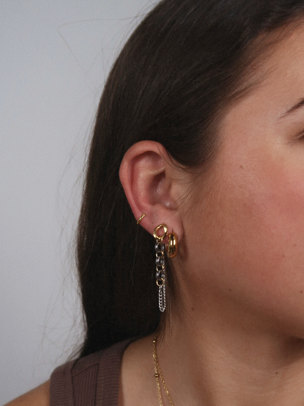 Leah Two Tone Chain Stud : Hypoallergenic and Water Resistant