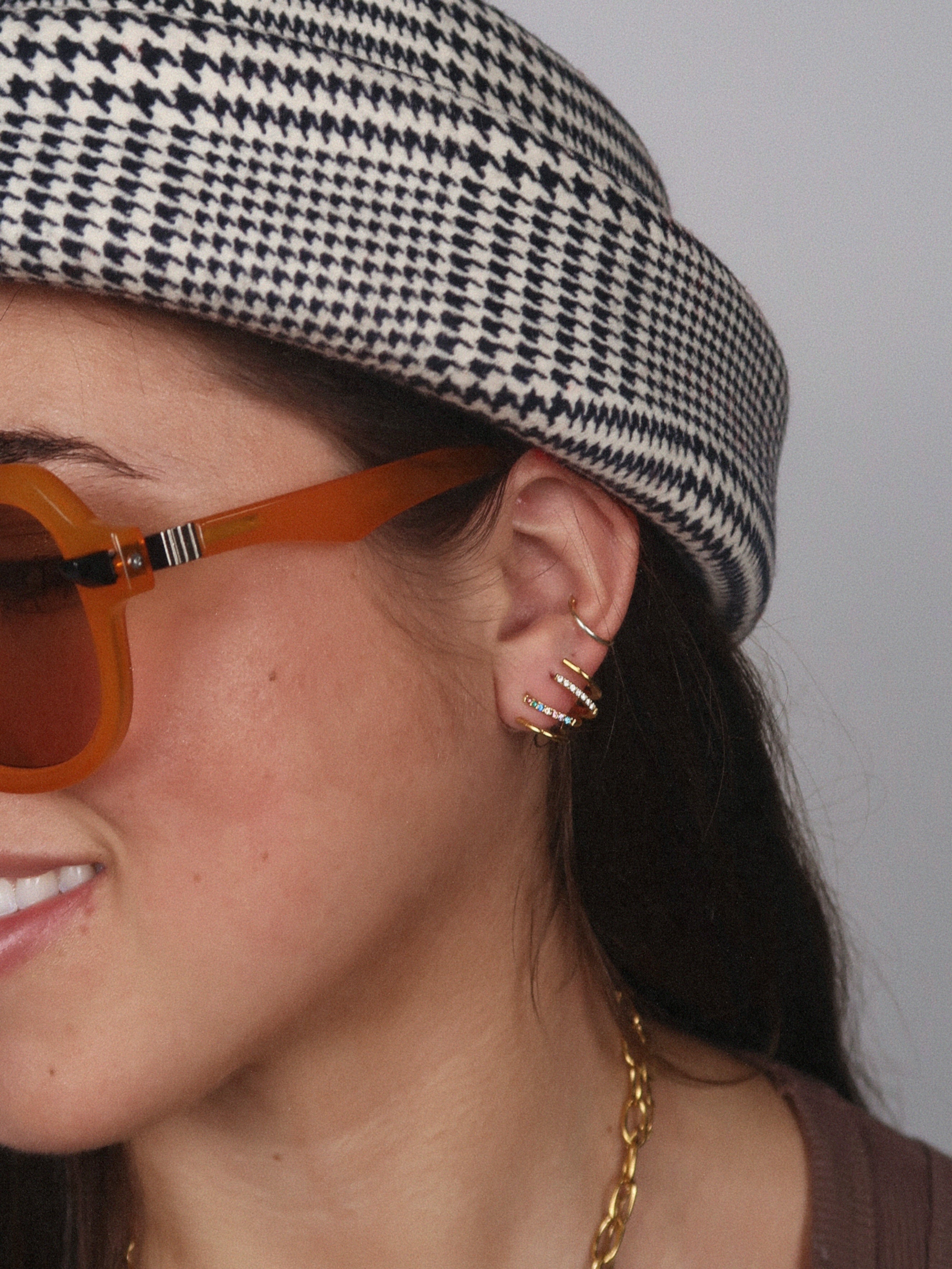 Dolly Double Stud : Hypoallergenic and Water Resistant