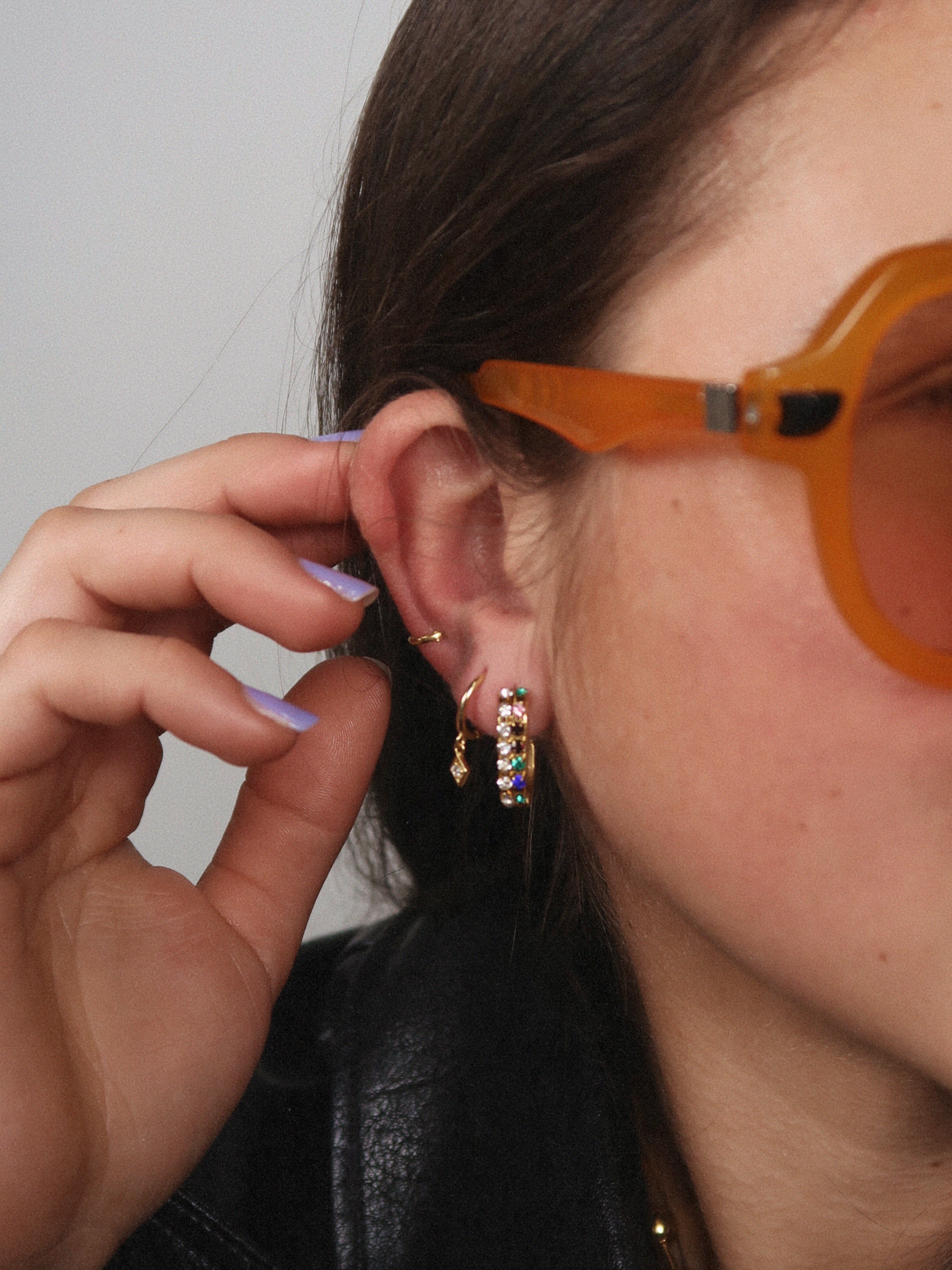 Dosey Huggie : Hypoallergenic and Water Resistant