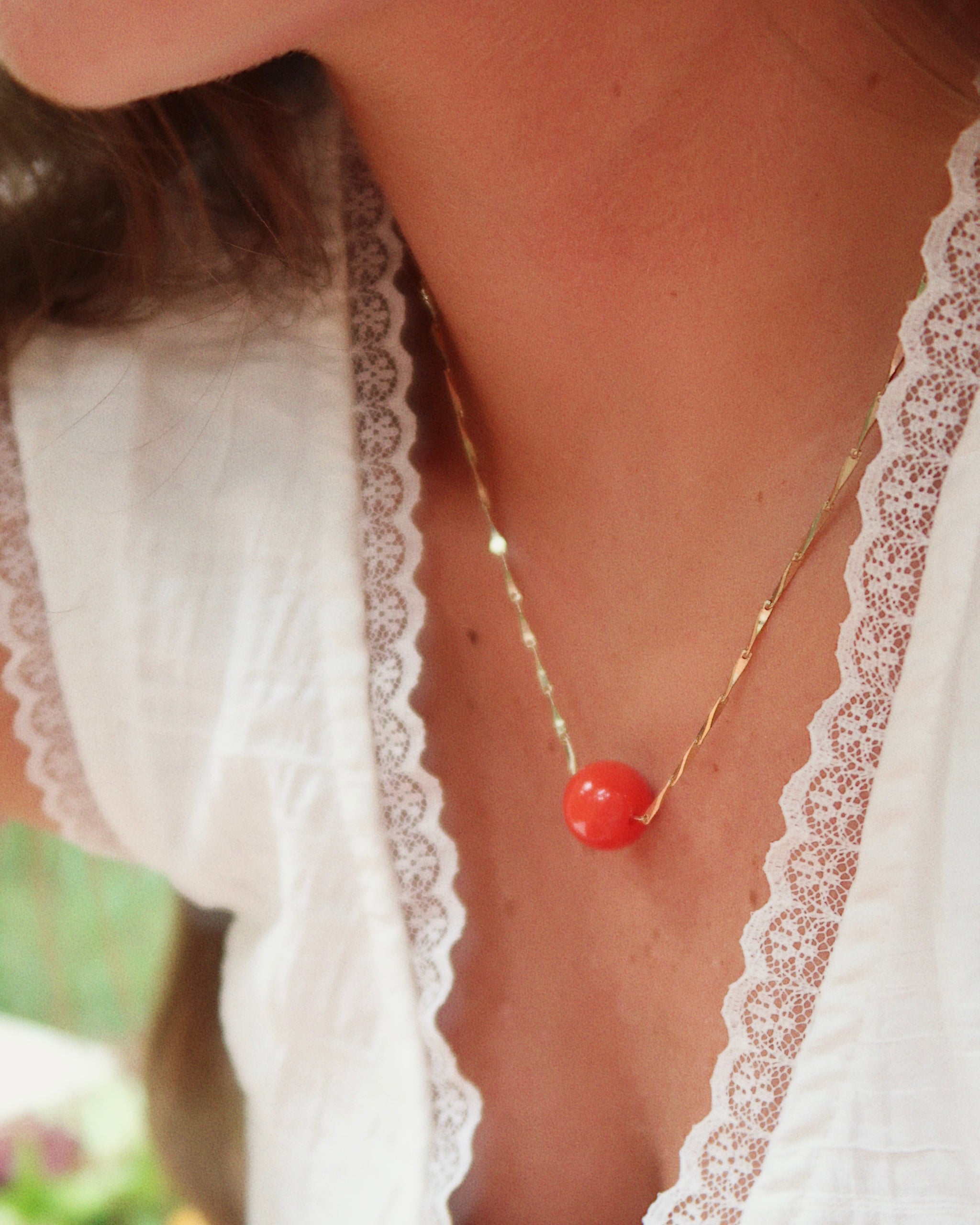 Bobby Necklace : Hypoallergenic and Water Resistant