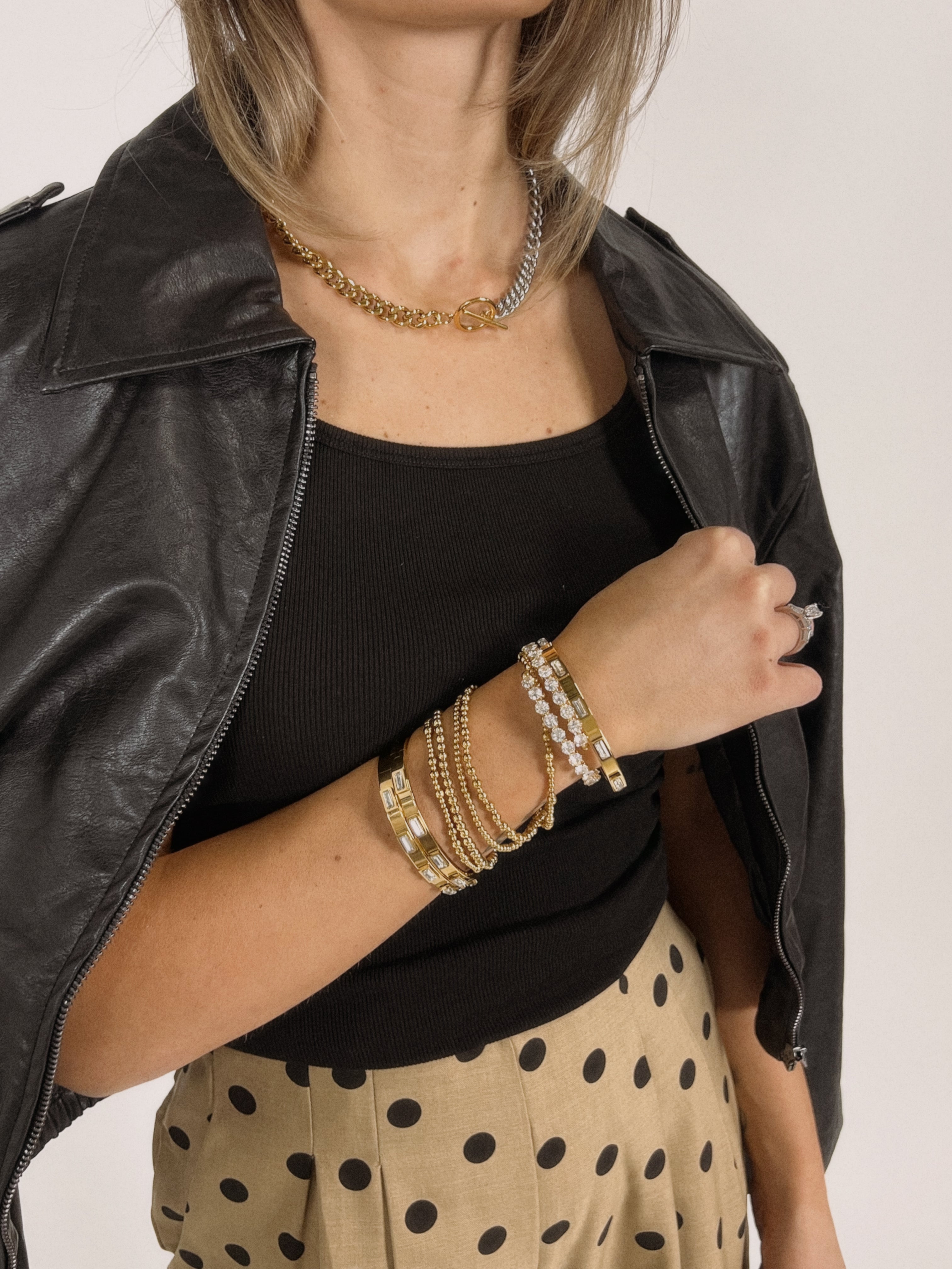 Charlotte Bangle : Hypoallergenic and Water Resistant