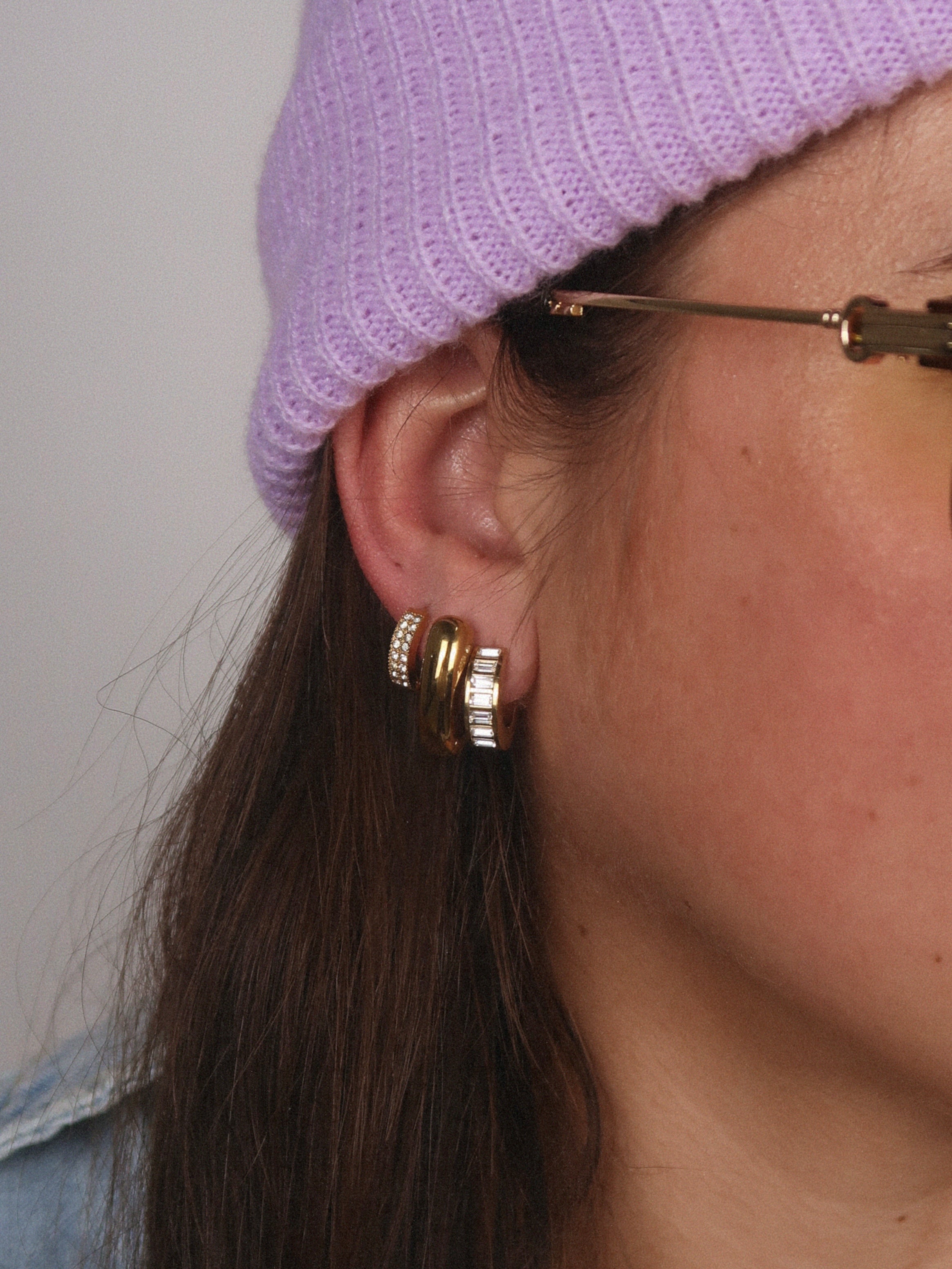 Tommy Pave Hoop : Hypoallergenic and Water Resistant